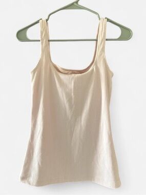 ALO Ribbed Scoop Neck Tank Top - Light Pink